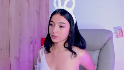 Snapshot of kanna02 chatting on 04/09/26, 12:21 Kanna online show from 04/09/26, 12:21