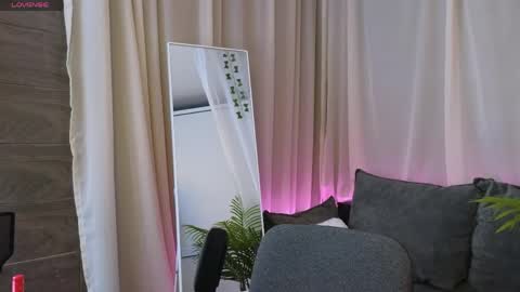 Snapshot of kao_ri chatting on 03/21/26, 01:54 Rina online show from 03/21/26, 01:54