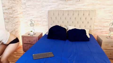 kaorusweet online show from 11/21/25, 11:31