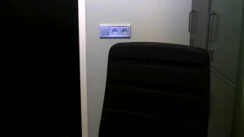 Snapshot of kapitein_rob chatting on 10/15/25, 04:34 Robbie online show from 10/15/25, 04:34