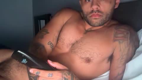 Snapshot of kaptanhook9 chatting on 03/21/26, 01:54 kaptanhook9 online show from 03/21/26, 01:54