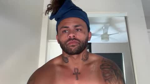 Snapshot of kaptanhook9 chatting on 03/29/26, 11:49 kaptanhook9 online show from 03/29/26, 11:49