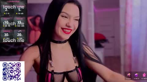 Snapshot of kara_life chatting on 02/14/26, 07:27 kara_life online show from 02/14/26, 07:27