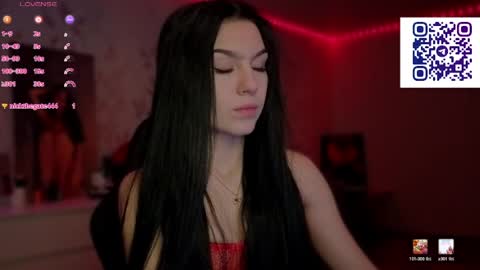 Snapshot of kara_life chatting on 04/04/26, 12:20 kara_life online show from 04/04/26, 12:20