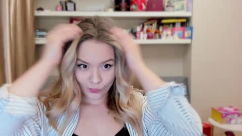 Kara. Off from 15th till 24th of December online show from 03/23/26, 12:03