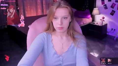 Snapshot of karambamoon chatting on 03/23/26, 08:46 Lera online show from 03/23/26, 08:46