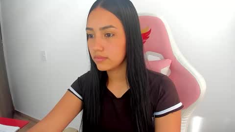 Snapshot of karely_sweet_ chatting on 05/12/26, 09:12 karely_sweet_ online show from 05/12/26, 09:12
