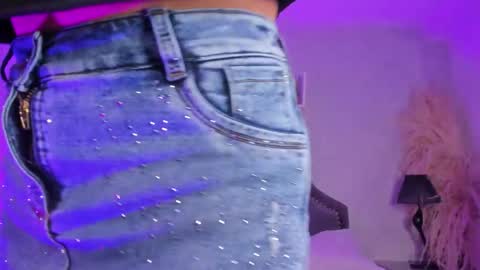 Karely online show from 02/21/26, 01:01