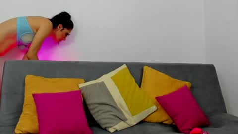 Snapshot of karen_simss chatting on 03/27/26, 12:05 Karen online show from 03/27/26, 12:05