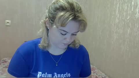 karennelsonx online show from 01/15/25, 07:12