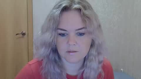 karennelsonx online show from 09/10/25, 09:31