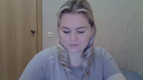 karennelsonx online show from 03/18/26, 10:29