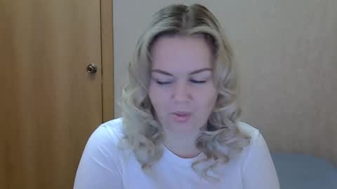 karennelsonx online show from 04/08/26, 09:20