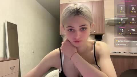 Snapshot of karensimilton chatting on 07/09/26, 03:49 May online show from 07/09/26, 03:49