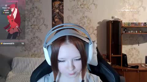 Lisa Backler online show from 10/06/25, 04:26