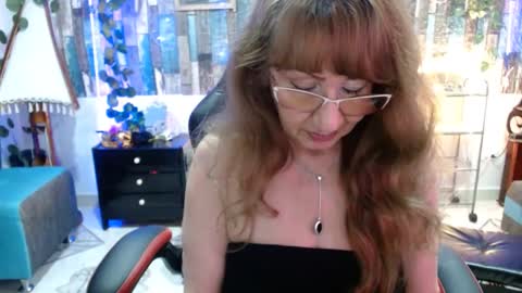 karima_sarabe online show from 12/17/24, 12:56