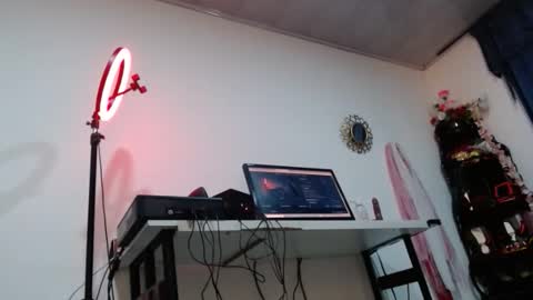 karima_sarabe online show from 02/12/26, 11:11