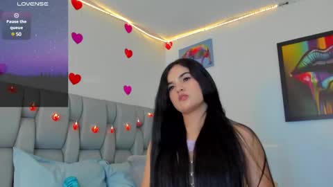 Karin    online show from 03/07/25, 05:40