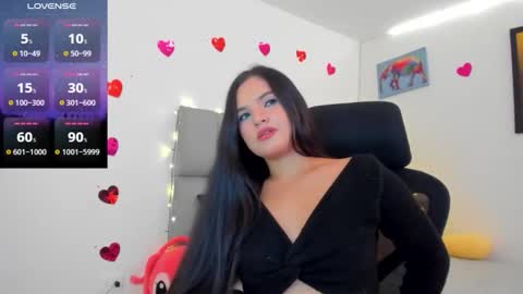 Snapshot of karin_grey69 chatting on 05/07/26, 02:06 Karin online show from 05/07/26, 02:06