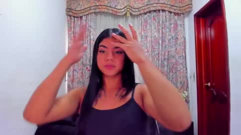 Snapshot of karina_2205 chatting on 02/10/25, 01:22 Karina online show from 02/10/25, 01:22