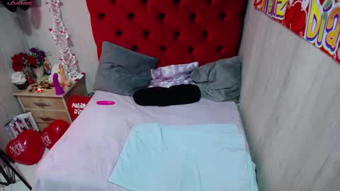 KARINA MILF online show from 09/09/25, 08:19