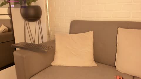 Kari online show from 02/20/25, 06:39