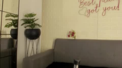 Snapshot of karina_gomez_18 chatting on 02/10/26, 12:09 Kari online show from 02/10/26, 12:09