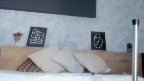 Snapshot of karina_gomez_18 chatting on 02/26/26, 11:42 Kari online show from 02/26/26, 11:42