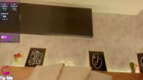 Snapshot of karina_gomez_18 chatting on 02/27/26, 11:32 Kari online show from 02/27/26, 11:32