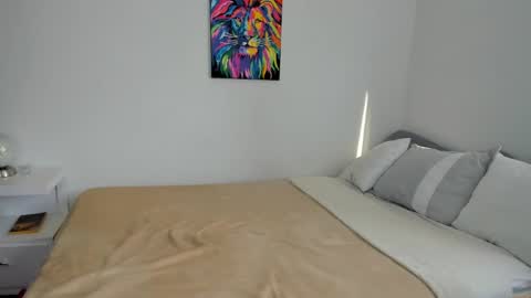 karina_lopez7 online show from 01/14/25, 08:26