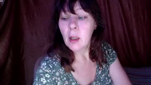 Karina online show from 10/23/25, 04:34