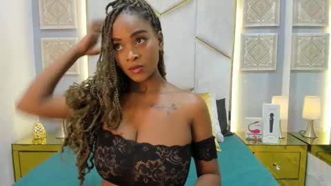 karinaacox online show from 03/01/26, 01:02