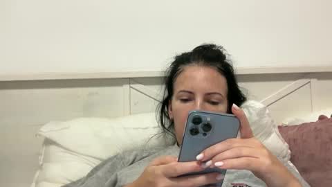 Karina online show from 12/14/24, 03:04