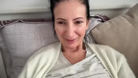 Karina online show from 02/18/25, 11:00