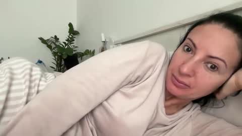 Karina online show from 02/28/26, 09:32