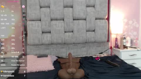 Snapshot of karinasimonz chatting on 12/19/24, 11:14 KarinaSimonz online show from 12/19/24, 11:14