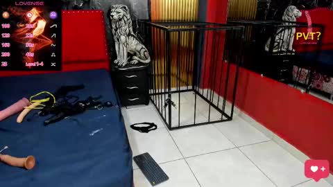 Snapshot of karinasimonz chatting on 02/14/25, 08:37 KarinaSimonz online show from 02/14/25, 08:37