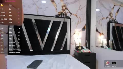 Snapshot of karinasimonz chatting on 09/26/25, 08:13 KarinaSimonz online show from 09/26/25, 08:13