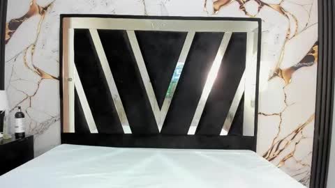 Snapshot of karinasimonz chatting on 11/18/25, 08:35 KarinaSimonz online show from 11/18/25, 08:35