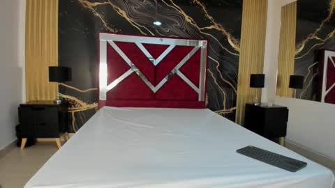 Snapshot of karinasimonz chatting on 12/14/25, 07:40 KarinaSimonz online show from 12/14/25, 07:40