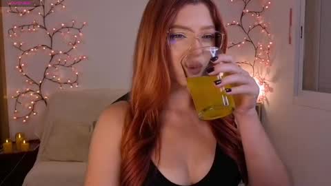 Snapshot of karinchik_ chatting on 05/14/26, 08:15 Karina online show from 05/14/26, 08:15