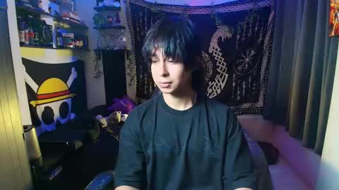 Snapshot of kariozzz chatting on 05/18/26, 07:41 call me kai 3 online show from 05/18/26, 07:41