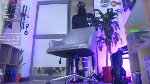 Snapshot of kariyn_milf chatting on 12/28/24, 03:04 Y ZAHRA im expecting 200 thumbs up on my altar online show from 12/28/24, 03:04