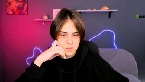 Karl online show from 10/19/25, 08:37