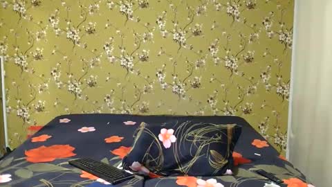 Snapshot of karla318103 chatting on 02/28/26, 06:42 Karla online show from 02/28/26, 06:42