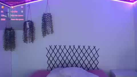 Karla online show from 09/22/25, 01:46