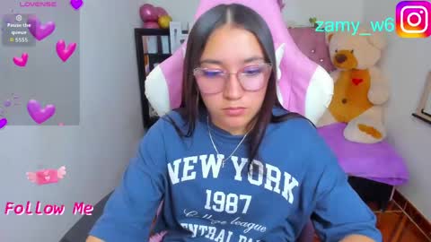 Snapshot of karla_cutee1 chatting on 03/16/26, 05:44 karla online show from 03/16/26, 05:44