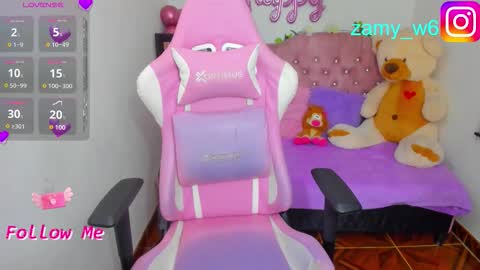 Snapshot of karla_cutee1 chatting on 03/17/26, 05:00 karla online show from 03/17/26, 05:00