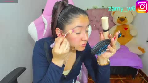 Snapshot of karla_cutee1 chatting on 04/21/26, 04:52 karla online show from 04/21/26, 04:52