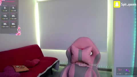 Karla online show from 09/17/25, 04:19